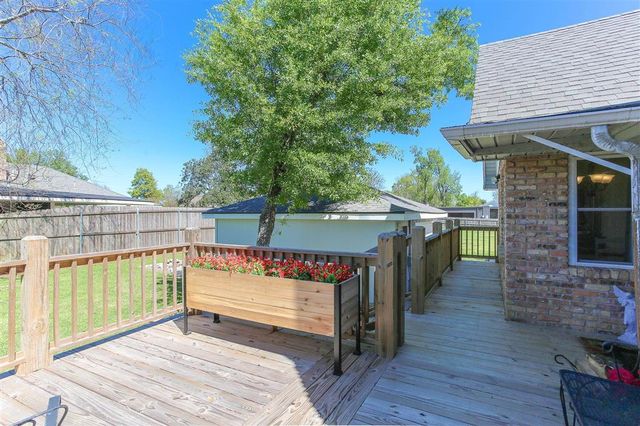 700 W LaGrange Street, Lake Charles, LA 70605