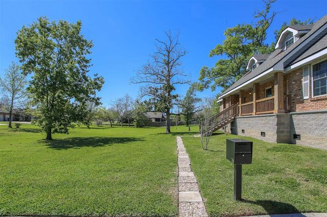 700 W LaGrange Street, Lake Charles, LA 70605