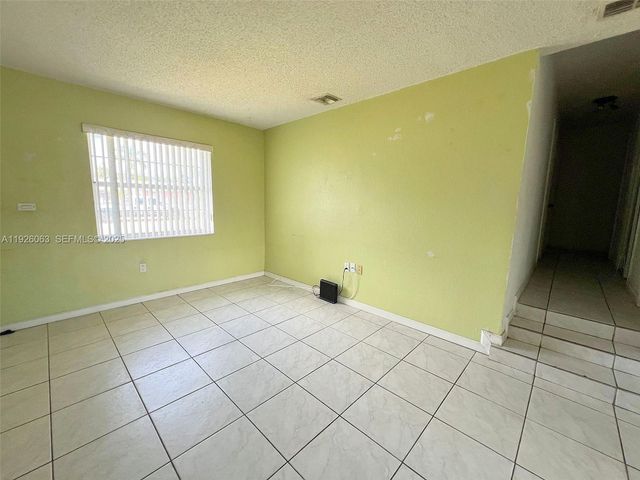 14850 SW 297th St, Homestead, FL 33033