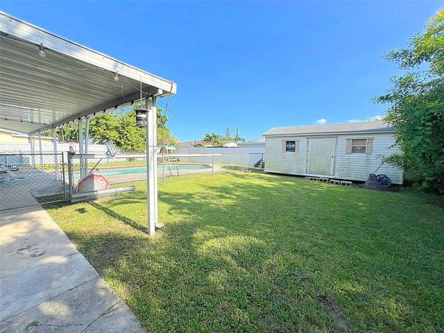 14850 SW 297th St, Homestead, FL 33033