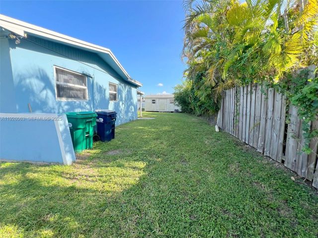 14850 SW 297th St, Homestead, FL 33033