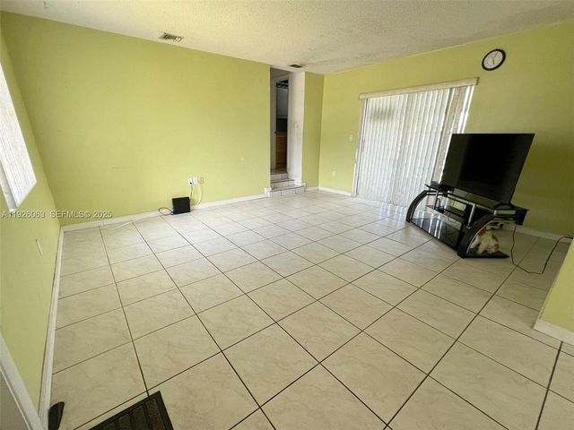 14850 SW 297th St, Homestead, FL 33033