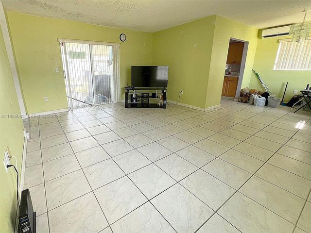 14850 SW 297th St, Homestead, FL 33033