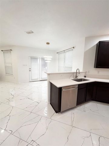 2221 Juarez Drive, Fort Worth, TX 76177