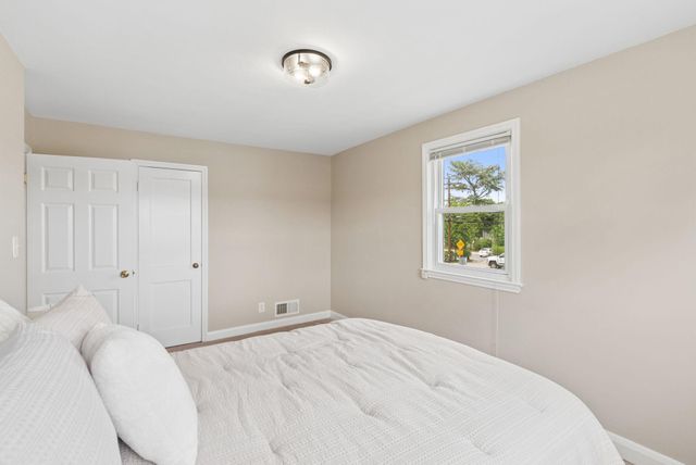 2169 FIRETHORN RD, Baltimore, MD 21220