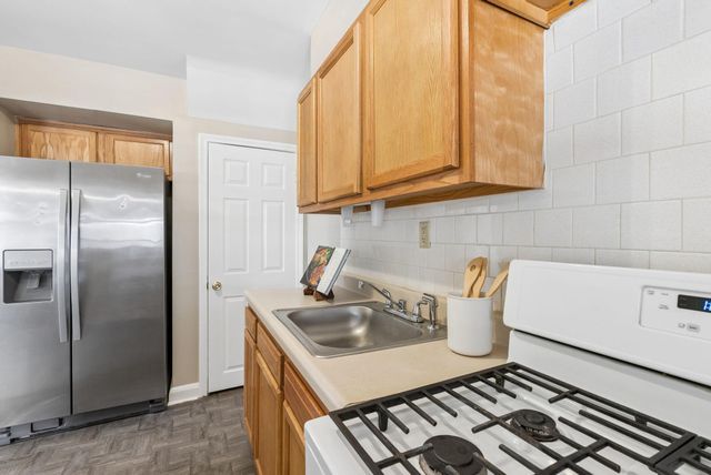 2169 FIRETHORN RD, Baltimore, MD 21220
