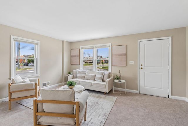 2169 FIRETHORN RD, Baltimore, MD 21220