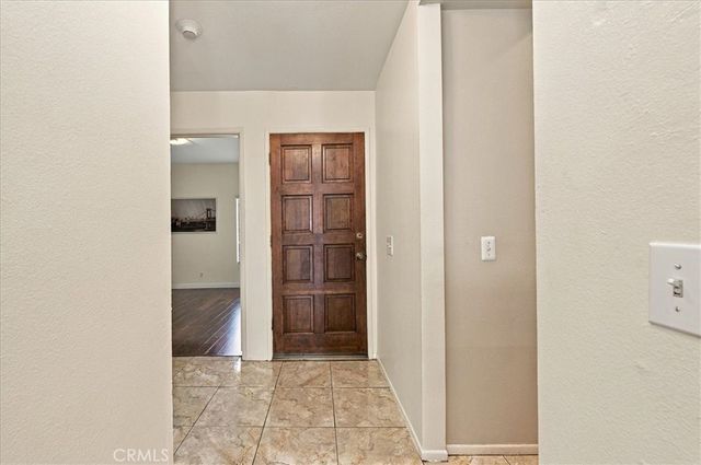 1310 E Orange Grove 102, Pasadena, CA 91104