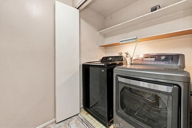 1310 E Orange Grove 102, Pasadena, CA 91104