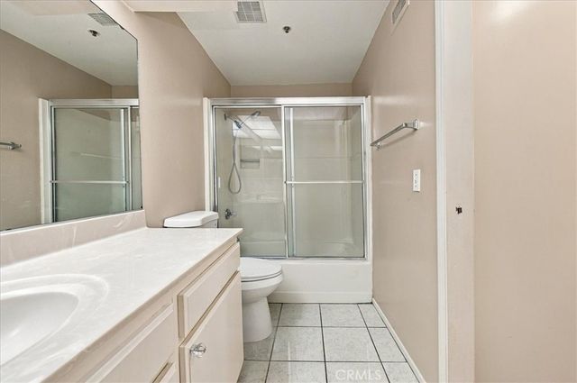 1310 E Orange Grove 102, Pasadena, CA 91104