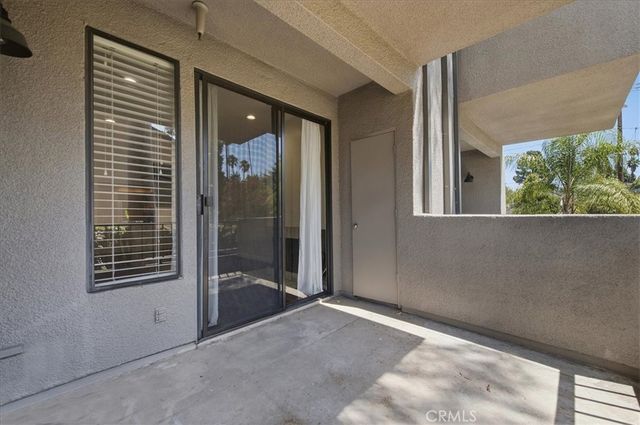 1310 E Orange Grove 102, Pasadena, CA 91104