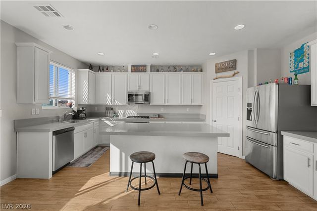 6789 Bristle Falls Street, Las Vegas, NV 89149