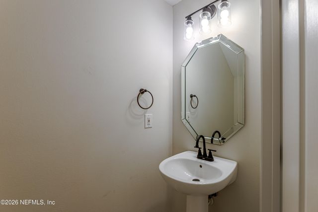 2292 SUNSET BLUFF Drive, Jacksonville, FL 32216