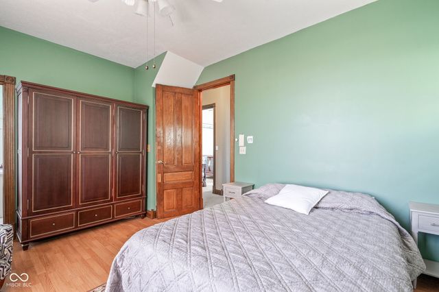 239 E 11th Street, Indianapolis, IN 46202