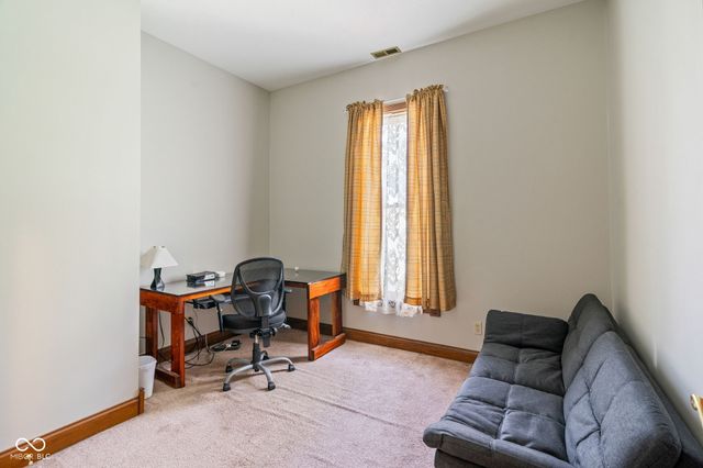 239 E 11th Street, Indianapolis, IN 46202