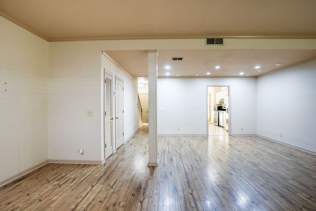 2113 River Chase Dr, Murfreesboro, TN 37128