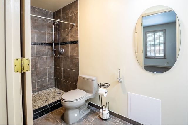 2113 River Chase Dr, Murfreesboro, TN 37128