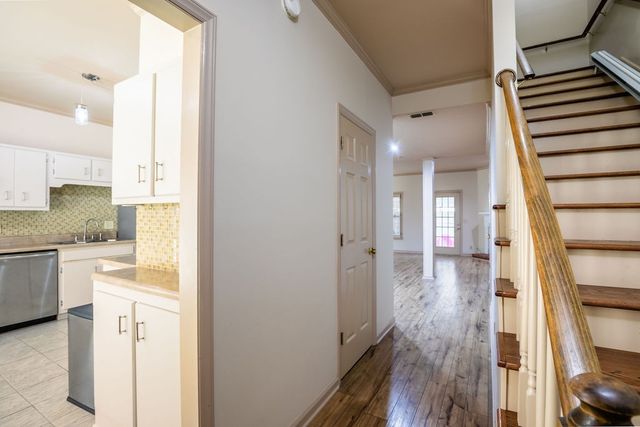 2113 River Chase Dr, Murfreesboro, TN 37128