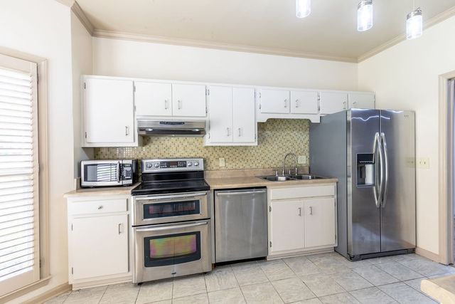 2113 River Chase Dr, Murfreesboro, TN 37128