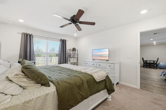 1056 Limpkin Street, Crestview, FL 32539