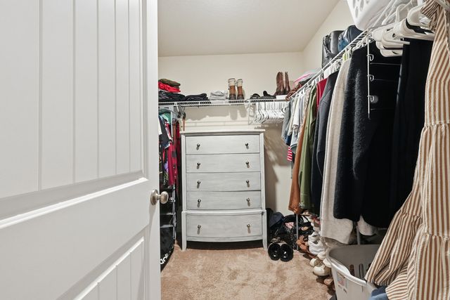 1056 Limpkin Street, Crestview, FL 32539