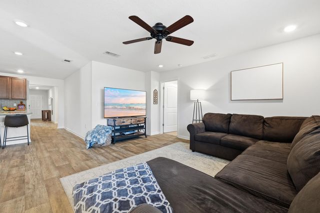 1056 Limpkin Street, Crestview, FL 32539