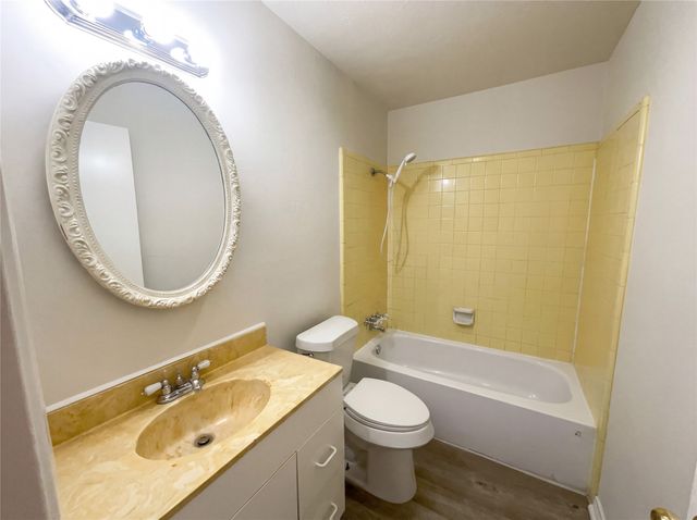 3070 Tres Logos Lane, Dallas, TX 75228