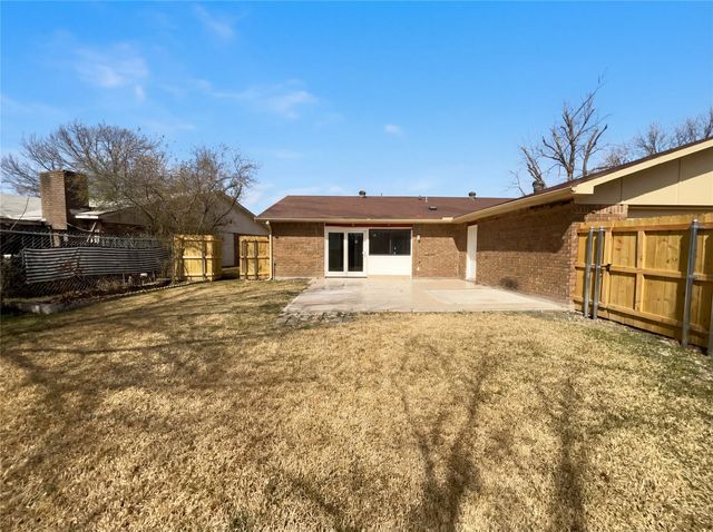 3070 Tres Logos Lane, Dallas, TX 75228