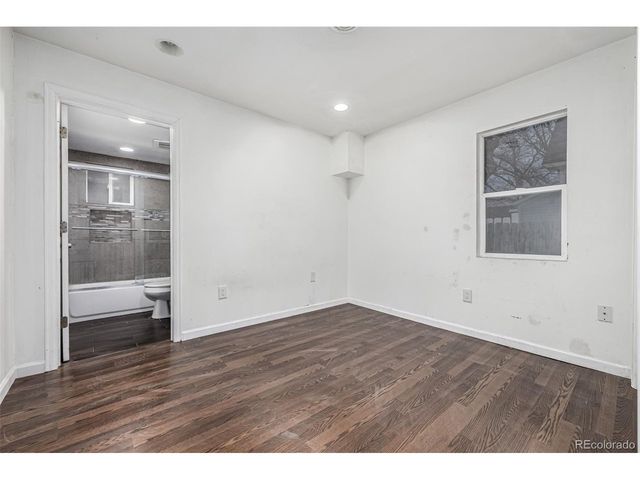 426 Lincoln St, Sterling, CO 80751