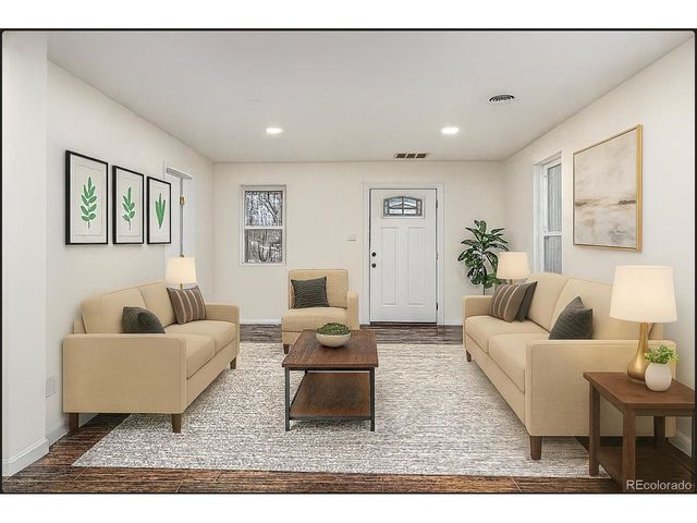 426 Lincoln St, Sterling, CO 80751