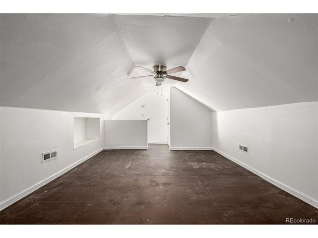 426 Lincoln St, Sterling, CO 80751