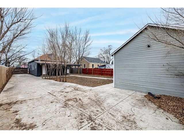 426 Lincoln St, Sterling, CO 80751