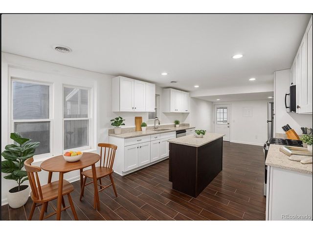 426 Lincoln St, Sterling, CO 80751