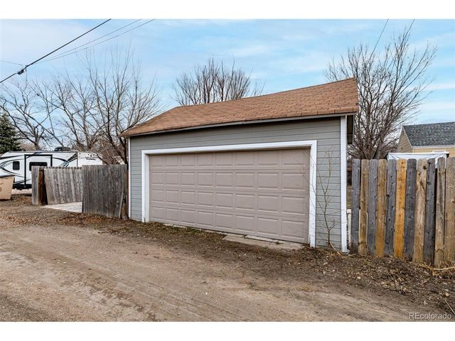 426 Lincoln St, Sterling, CO 80751