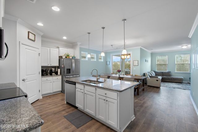 1331 Sunny Slope Circle, Calabash, NC 28467