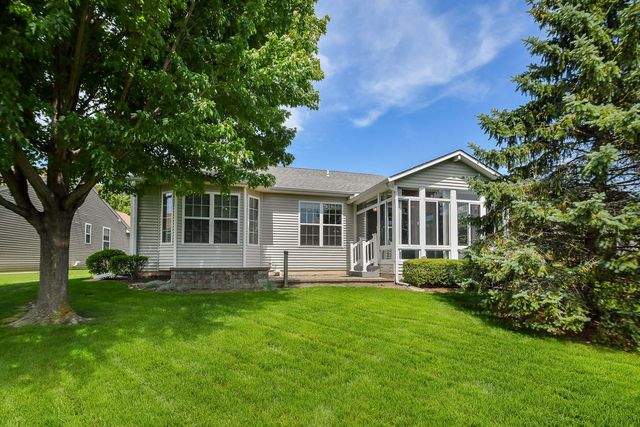 11665 Windsor Drive, Huntley, IL 60142