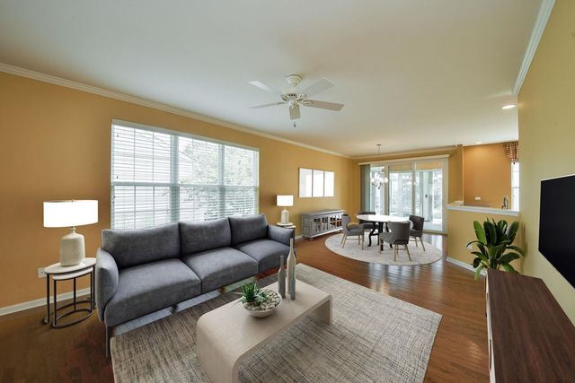 11665 Windsor Drive, Huntley, IL 60142