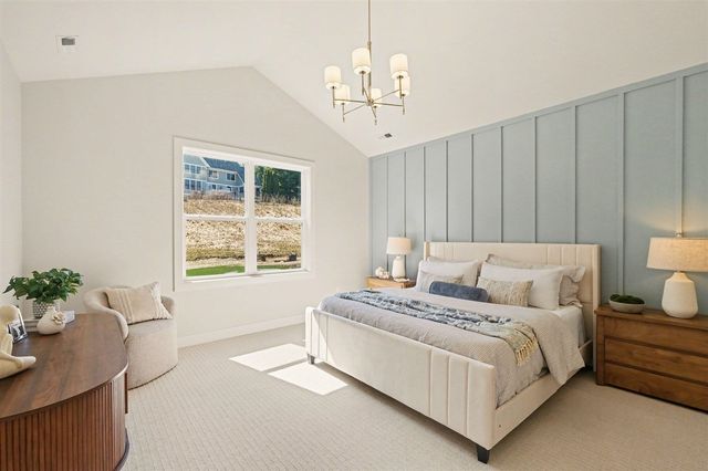 4692 Knapp Bluff Drive, Grand Rapids, MI 49525