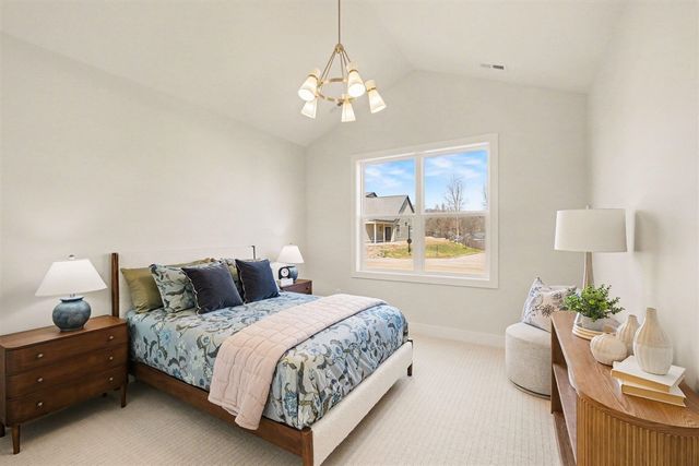 4692 Knapp Bluff Drive, Grand Rapids, MI 49525