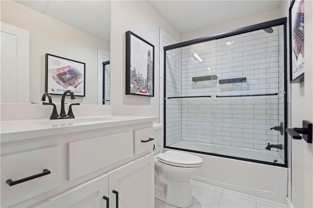 17024 King Street, Overland Park, KS 66221