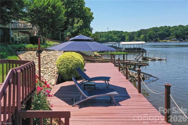 1332 Lake Drive 9 None, Lexington, NC 27292