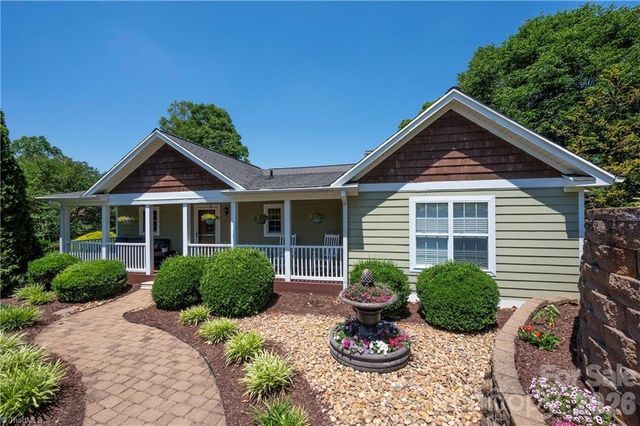 1332 Lake Drive 9 None, Lexington, NC 27292