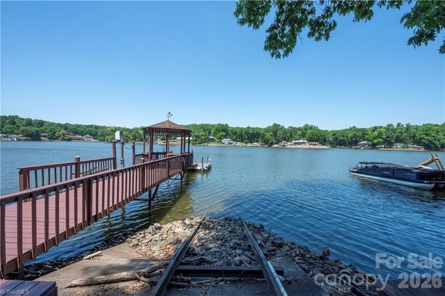 1332 Lake Drive 9 None, Lexington, NC 27292