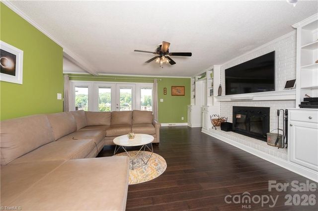 1332 Lake Drive 9 None, Lexington, NC 27292
