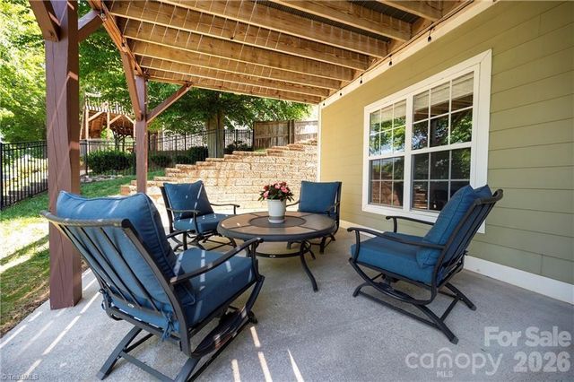 1332 Lake Drive 9 None, Lexington, NC 27292