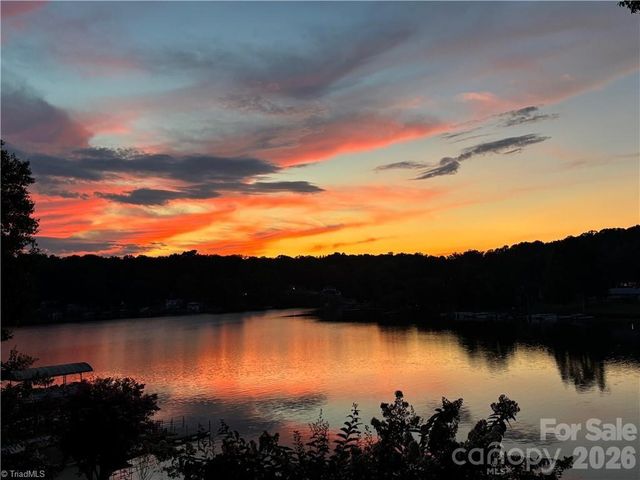 1332 Lake Drive 9 None, Lexington, NC 27292