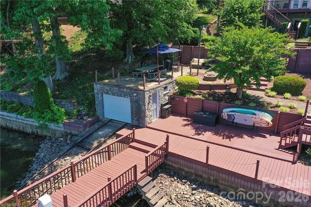 1332 Lake Drive 9 None, Lexington, NC 27292
