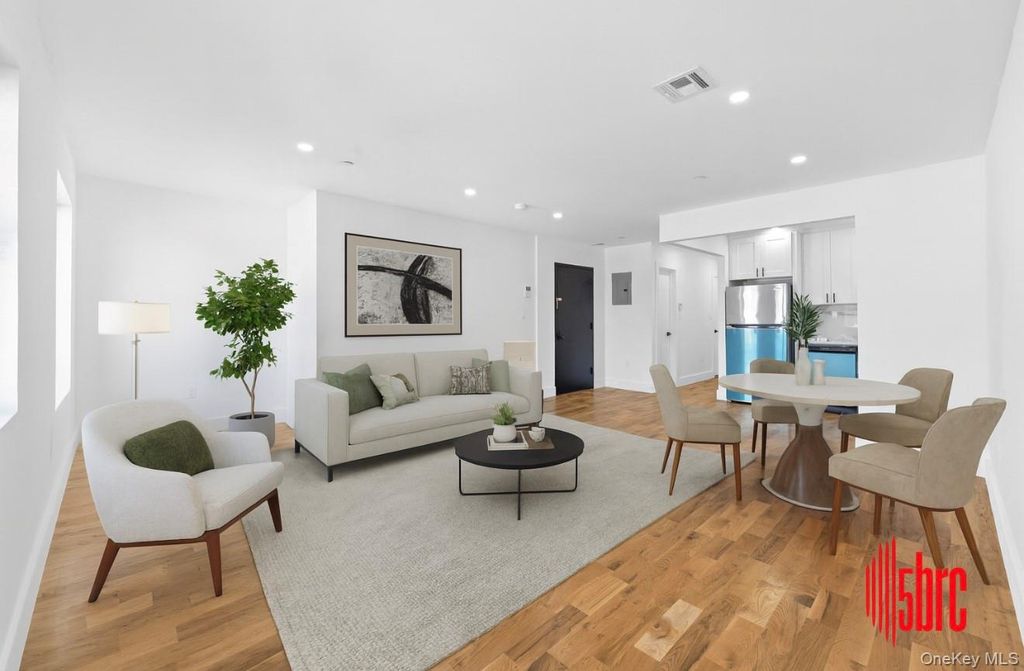 21836 133rd Road, Springfield Gardens, NY 11413