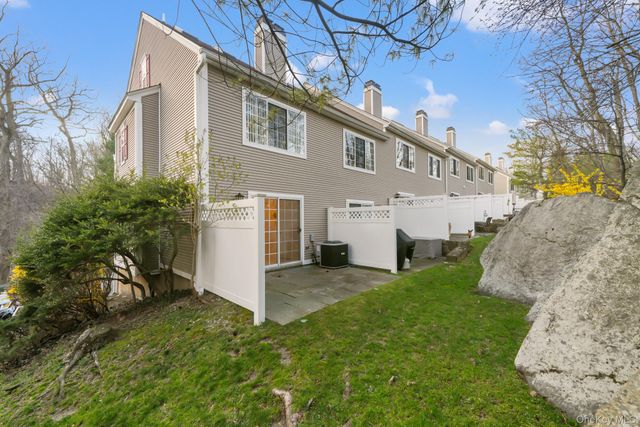 401 Park Ridge Lane, White Plains, NY 10603