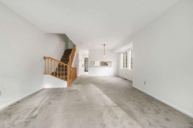 401 Park Ridge Lane, White Plains, NY 10603